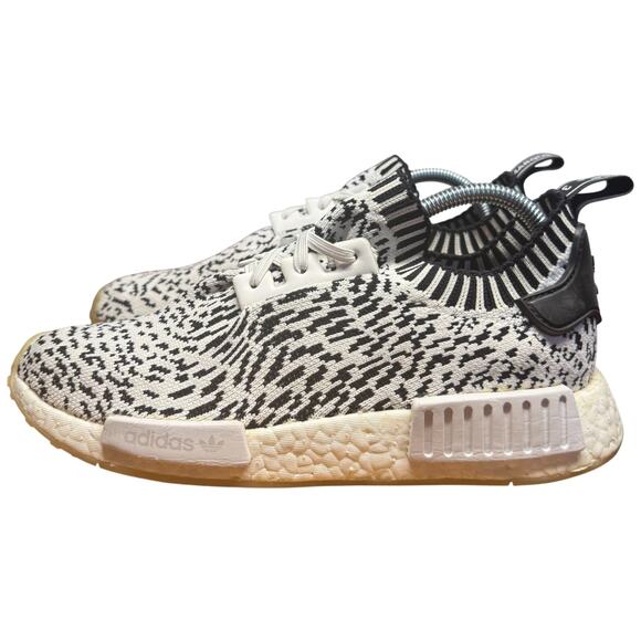 ADIDAS NMD R1 Men's 8 Primeknit Zebra Black White Sneakers Running Shoes - Picture 6 of 13
